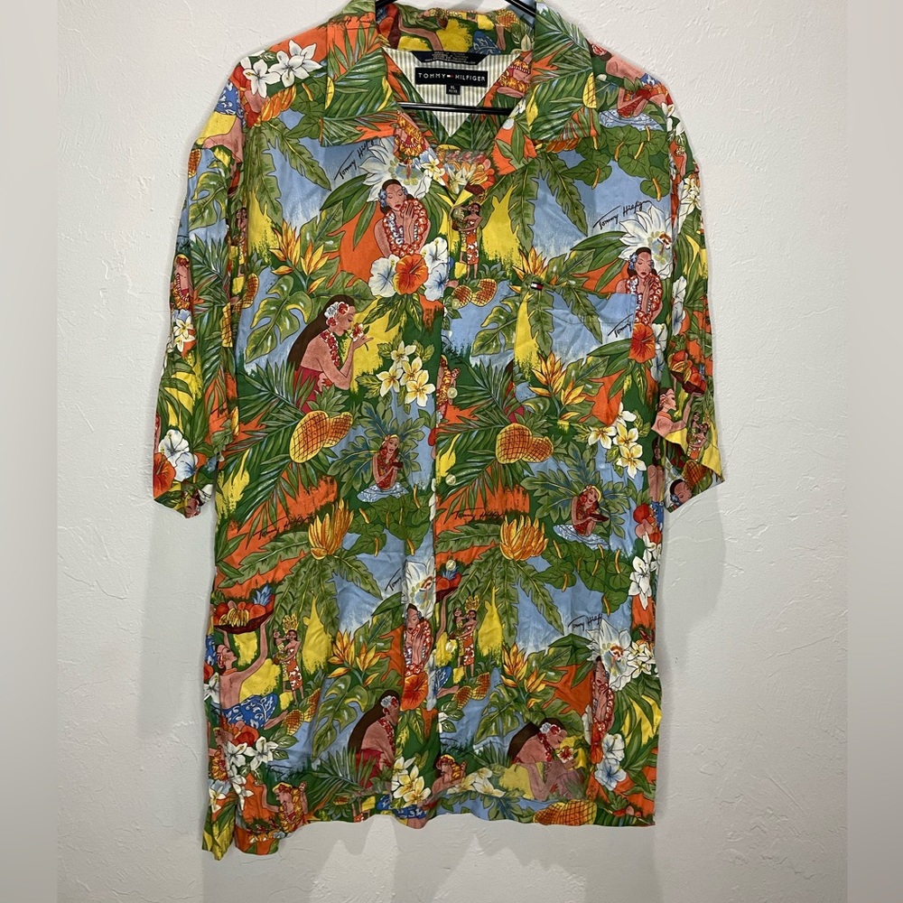 Tommy Hilfiger Men's Large Hawaiian Shirt B